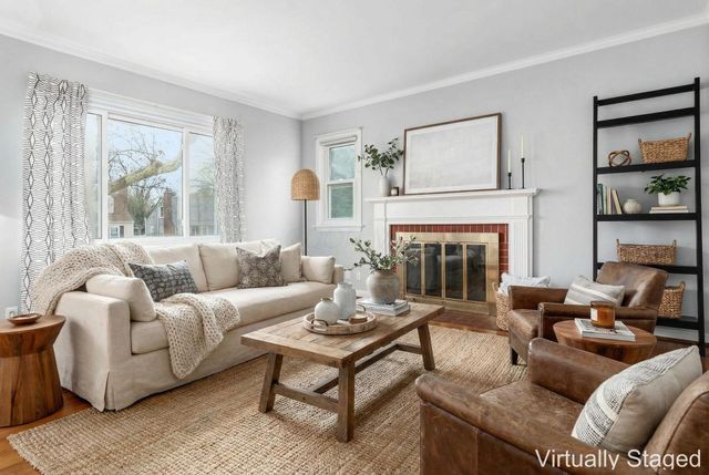 148 Deland Avenue, Columbus, OH 43214