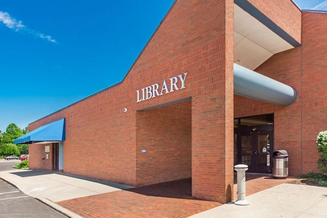 148 Deland Avenue, Columbus, OH 43214