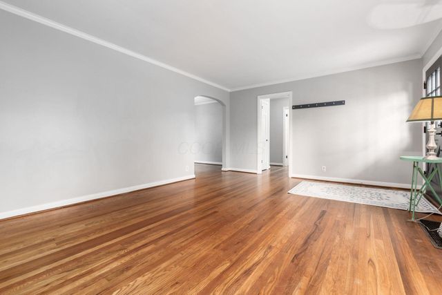 148 Deland Avenue, Columbus, OH 43214