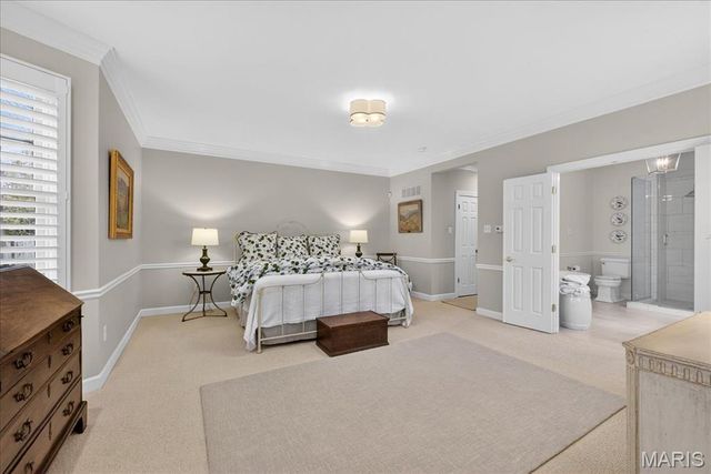 31 Conway Close Road, Ladue, MO 63124