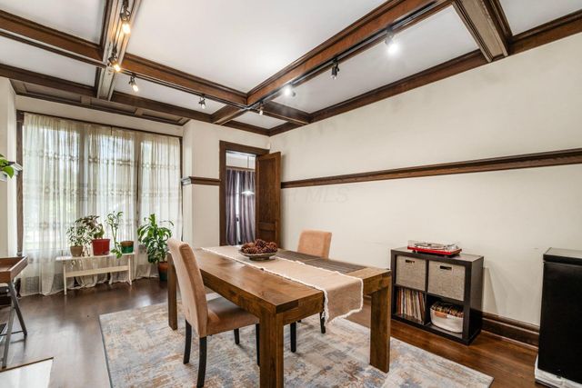 1735 Franklin Park S, Columbus, OH 43205