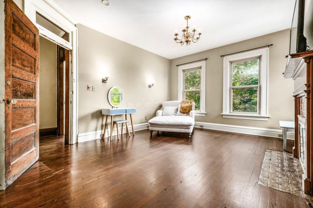 1735 Franklin Park S, Columbus, OH 43205