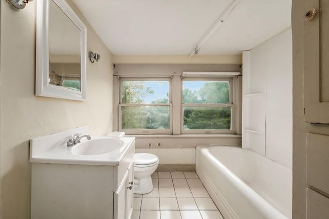 1735 Franklin Park S, Columbus, OH 43205