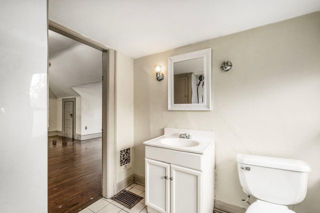 1735 Franklin Park S, Columbus, OH 43205
