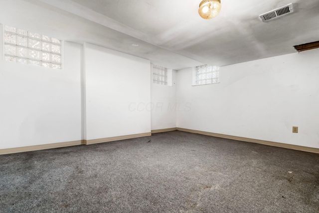 1735 Franklin Park S, Columbus, OH 43205