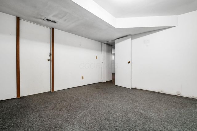 1735 Franklin Park S, Columbus, OH 43205