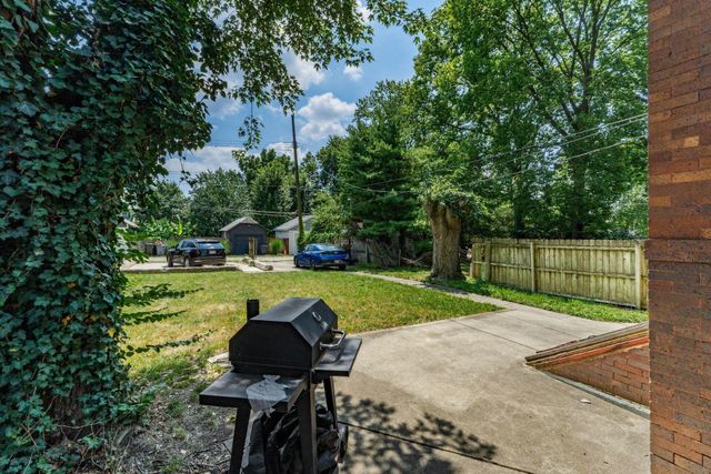 1735 Franklin Park S, Columbus, OH 43205