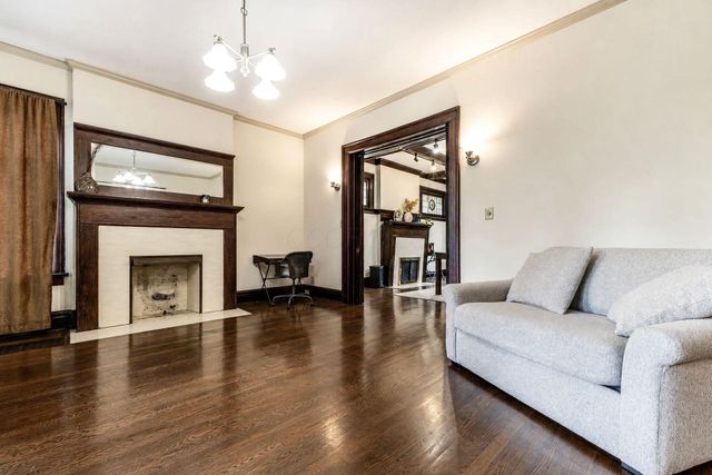 1735 Franklin Park S, Columbus, OH 43205