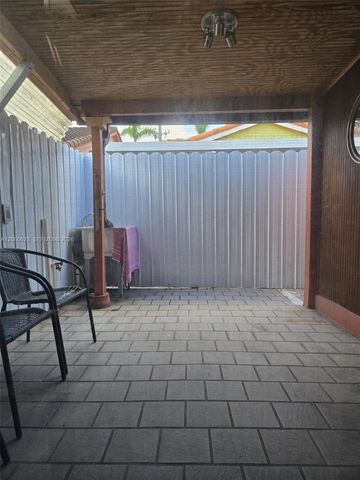 8810 NW 114th Terrace, Hialeah Gardens, FL 33018