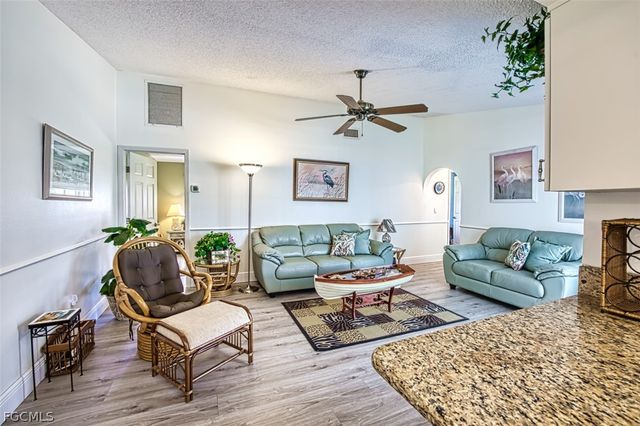 5036 SW 9th PL, Cape Coral, FL 33914