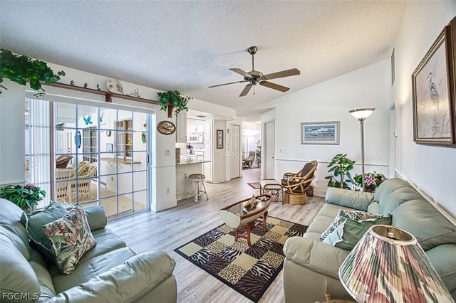 5036 SW 9th PL, Cape Coral, FL 33914