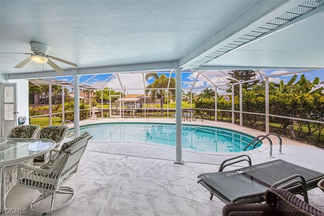 5036 SW 9th PL, Cape Coral, FL 33914