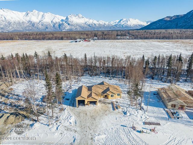 5809 S Gates Street, Palmer, AK 99645