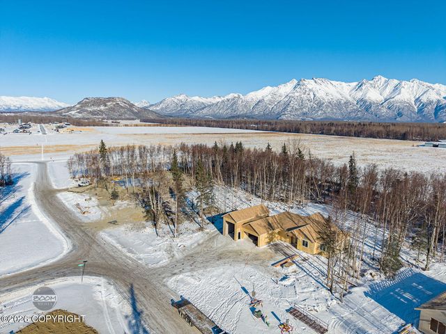5809 S Gates Street, Palmer, AK 99645
