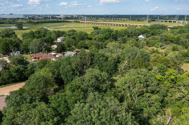 1610 Canyon Street, Dallas, TX 75203