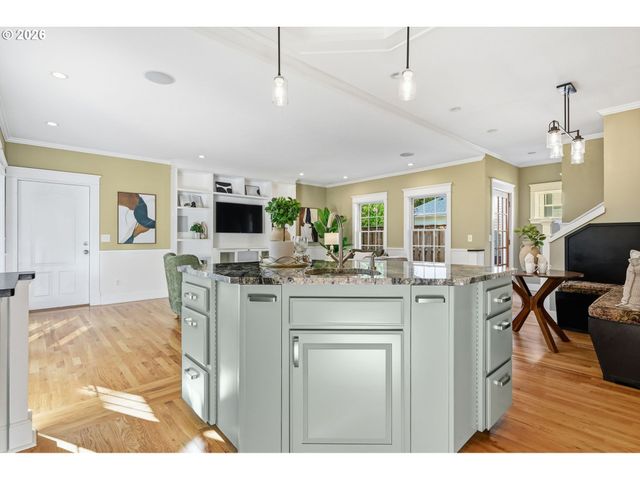 2917 Ne 9TH Ave, Portland, OR 97212