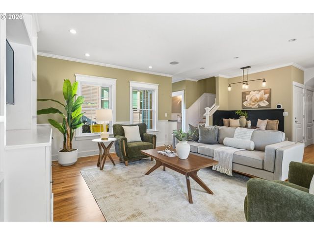 2917 Ne 9TH Ave, Portland, OR 97212