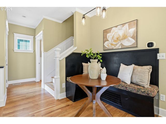 2917 Ne 9TH Ave, Portland, OR 97212