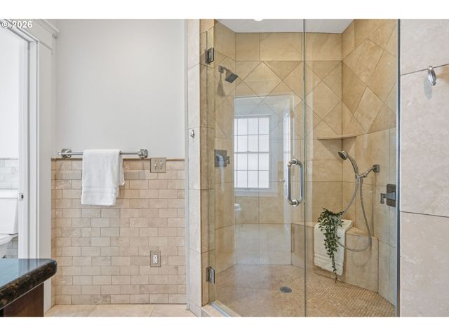 2917 Ne 9TH Ave, Portland, OR 97212
