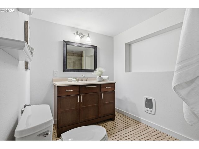 2917 Ne 9TH Ave, Portland, OR 97212
