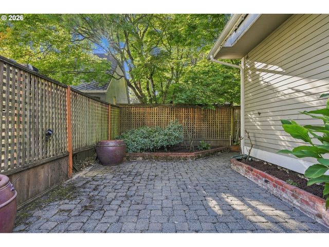 2917 Ne 9TH Ave, Portland, OR 97212