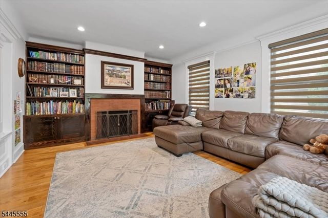 314 Pennington Ave, Passaic City, NJ 07055