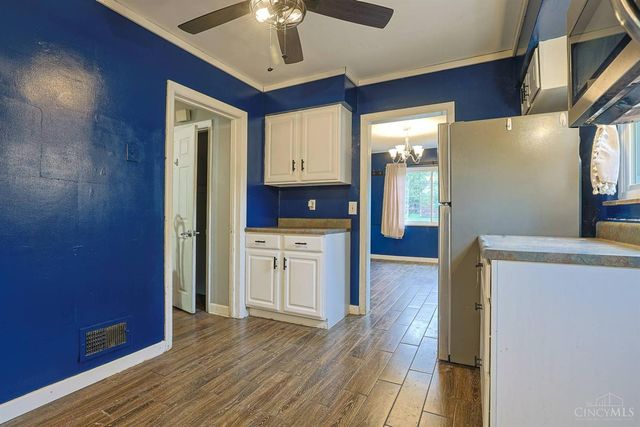 325 Don Lane, Delhi Twp, OH 45238