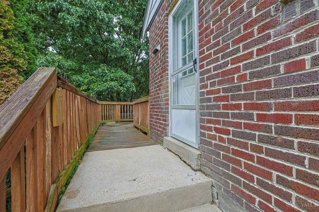 325 Don Lane, Delhi Twp, OH 45238