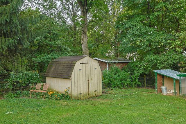 325 Don Lane, Delhi Twp, OH 45238
