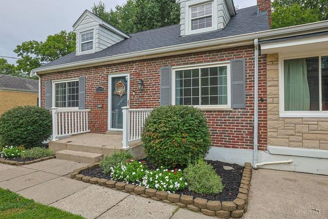 325 Don Lane, Delhi Twp, OH 45238