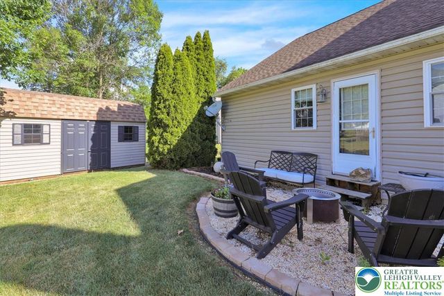 1102 Forest Street, Fleetwood Boro, PA 19522