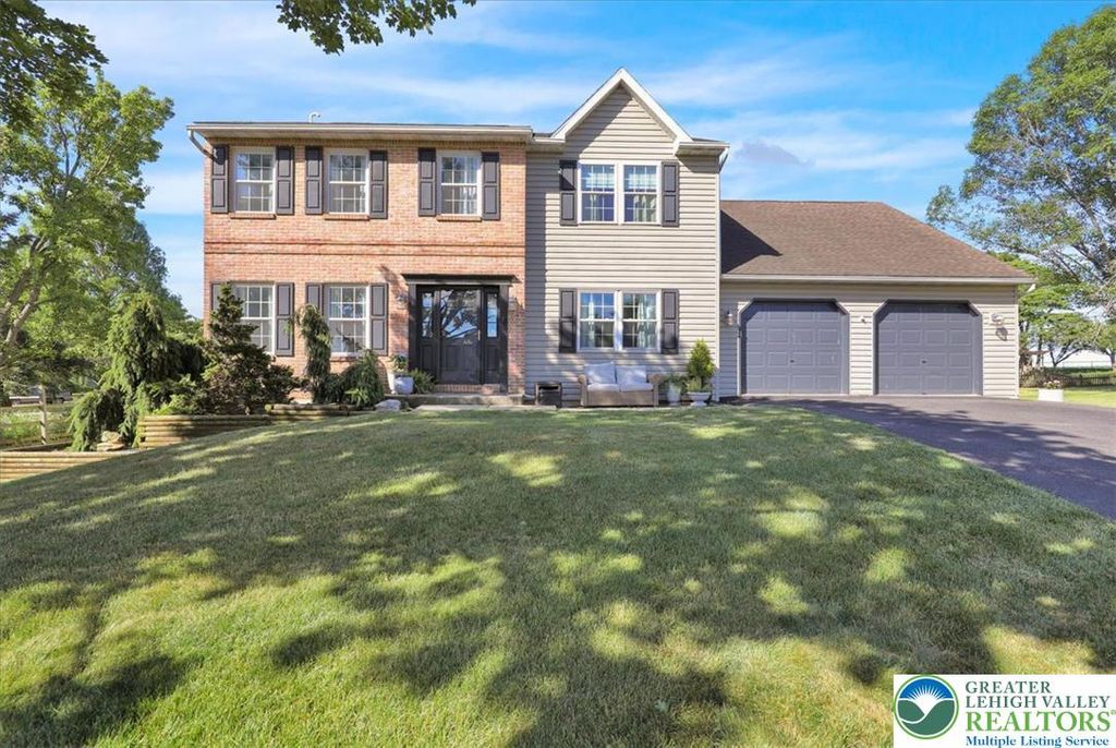 1102 Forest Street, Fleetwood Boro, PA 19522