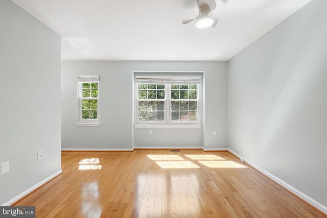 5712 MEDALLION CT, Alexandria, VA 22303