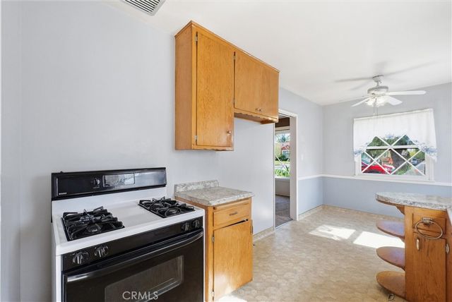 933 King Avenue, Wilmington, CA 90744