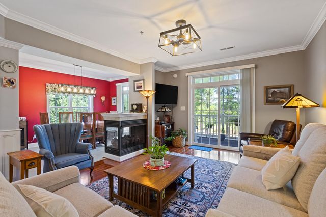 901 Knoll Shores Ct Unit 301, Murrells Inlet, SC 29576