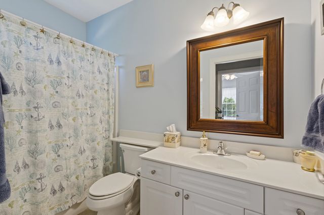 901 Knoll Shores Ct Unit 301, Murrells Inlet, SC 29576