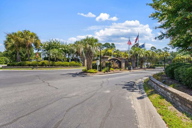 901 Knoll Shores Ct Unit 301, Murrells Inlet, SC 29576