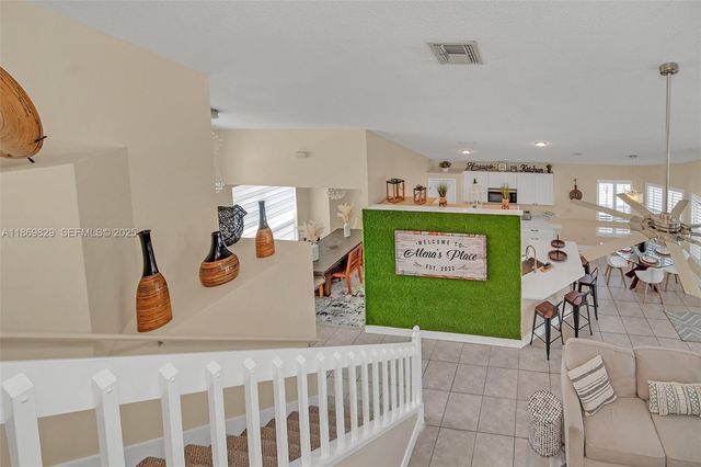 2915 Pembridge Street, Kissimmee, FL 34747