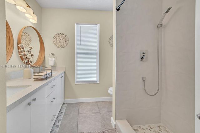2915 Pembridge Street, Kissimmee, FL 34747