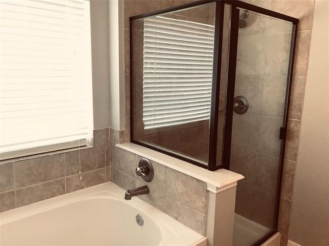 2016 Leisure Lane, League City, TX 77573