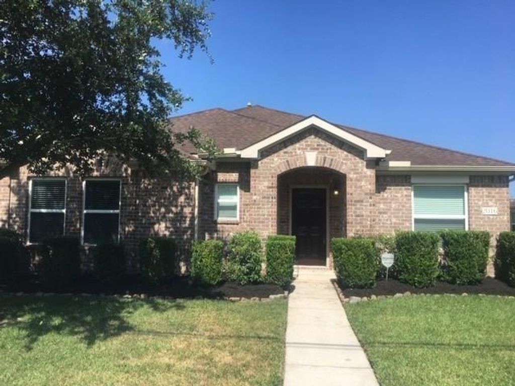 2016 Leisure Lane, League City, TX 77573