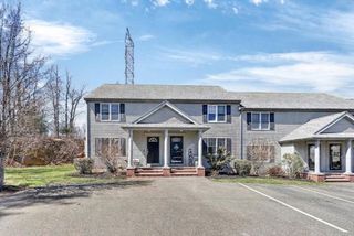 600 Justin Dr 1, Weymouth, MA 02188