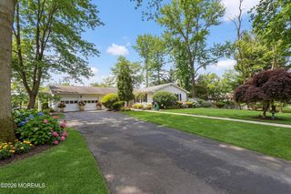 1 Blenheim Road, Manalapan, NJ 07726