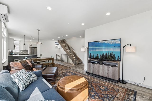 2224 NW 63rd Street, Seattle, WA 98107