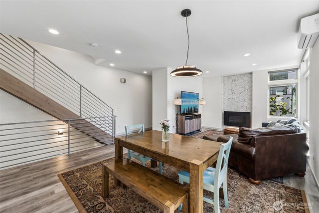 2224 NW 63rd Street, Seattle, WA 98107