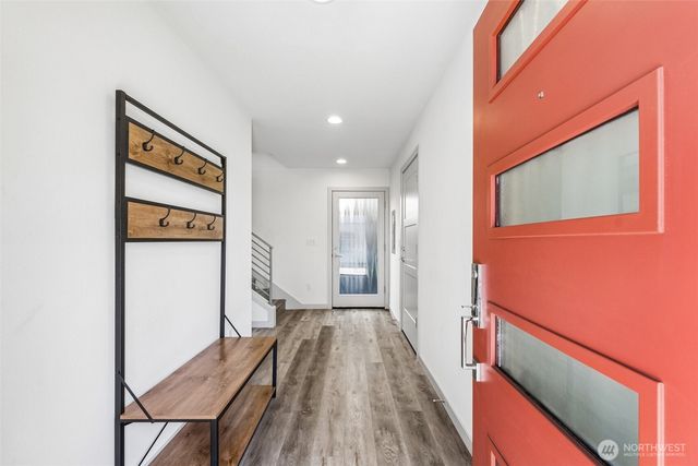 2224 NW 63rd Street, Seattle, WA 98107