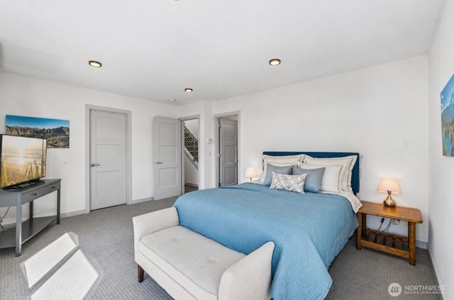 2224 NW 63rd Street, Seattle, WA 98107