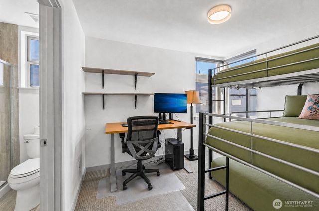2224 NW 63rd Street, Seattle, WA 98107