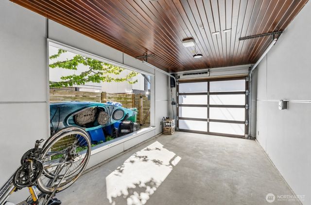 2224 NW 63rd Street, Seattle, WA 98107