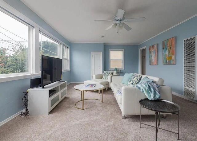 208 Terrace Way, Capitola, CA 95010